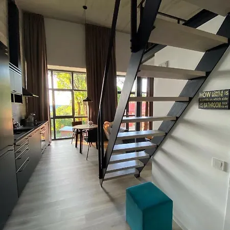 Apartman G - Owl Jazz -modern Loft Type 18 With Big Roof Terrace And Free Private Parking